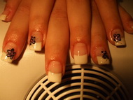 Zselés műköröm díszítés